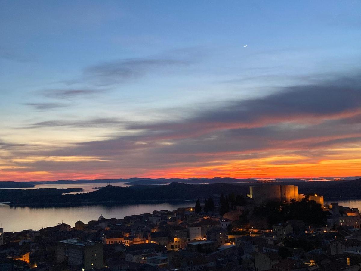 Apartment Barone Sibenik - City View & Free Parking Exterior photo