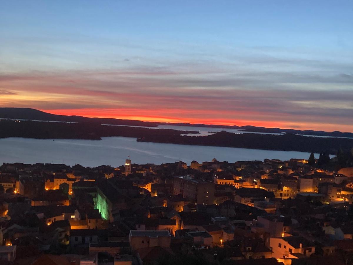 Apartment Barone Sibenik - City View & Free Parking Exterior photo