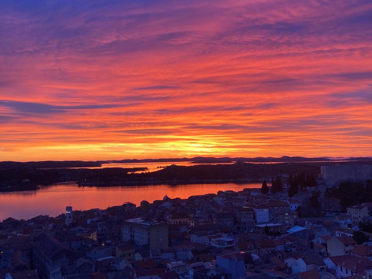 Apartment Barone Sibenik - City View & Free Parking Exterior photo
